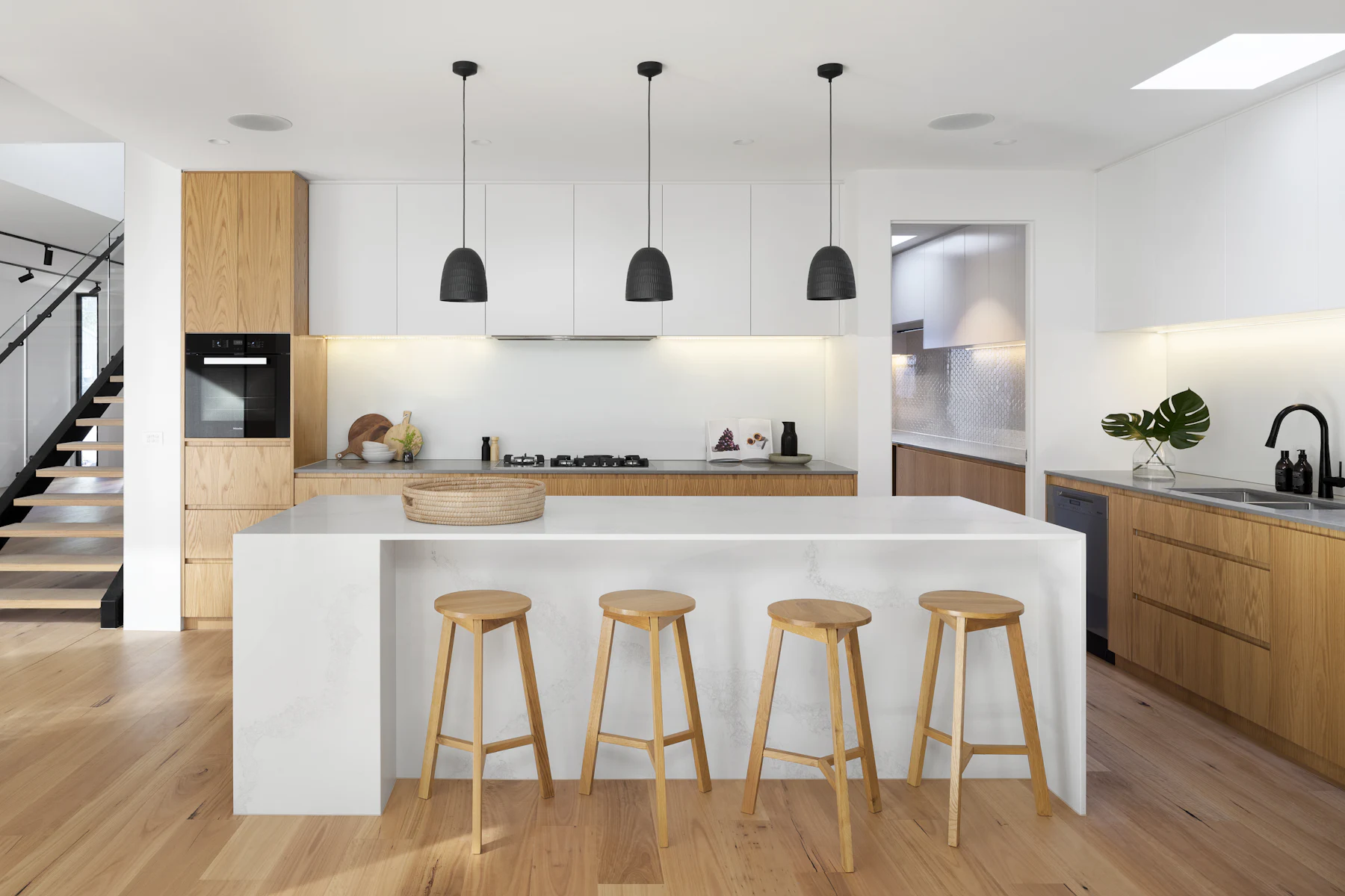Finished kitchen with oak joinery